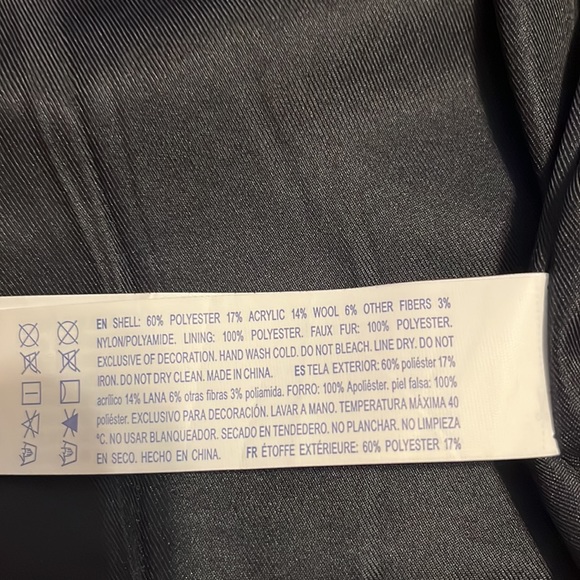 Jacket/coat - Picture 9 of 10